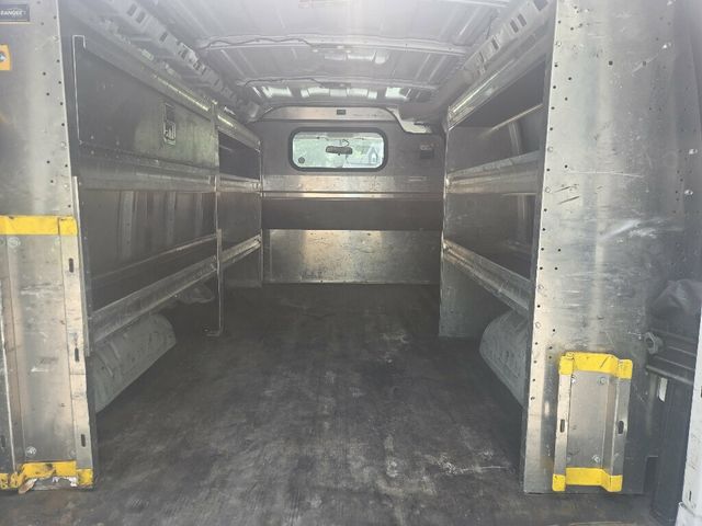 2019 Chevrolet Express Cargo Van RWD 2500 135" - 23067939 - 12