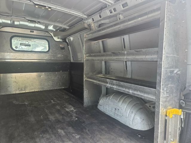 2019 Chevrolet Express Cargo Van RWD 2500 135" - 23067939 - 14