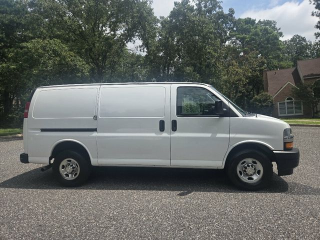 2019 Chevrolet Express Cargo Van RWD 2500 135" - 23067939 - 5