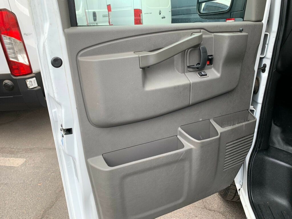 2019 Chevrolet Express Cargo Van RWD 2500 135" Low Miles - 23062394 - 27