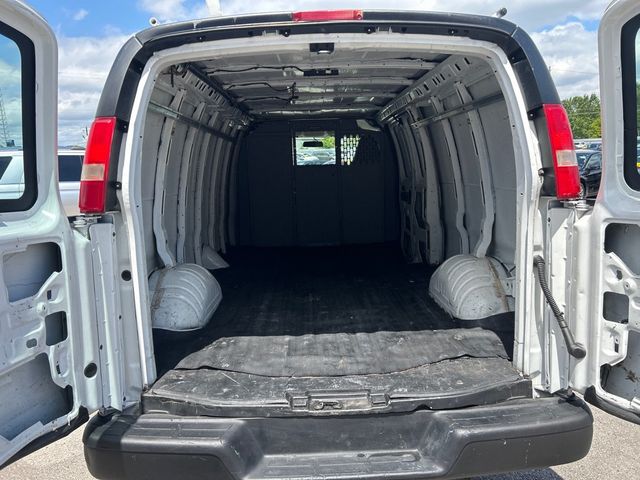 2019 Chevrolet Express Cargo Van RWD 2500 155" - 23081320 - 5