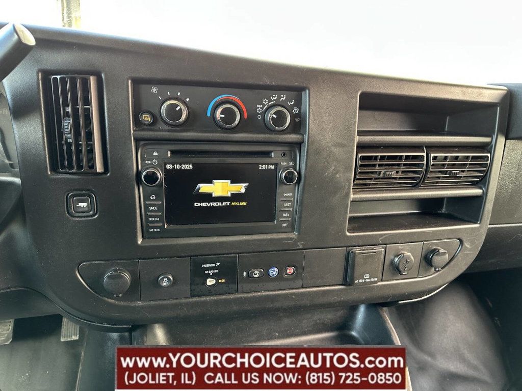 2019 Chevrolet Express Cargo Van RWD 2500 155" - 22794044 - 30