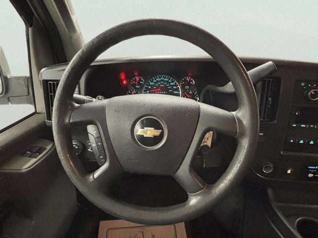 2019 Chevrolet Express Cargo Van RWD 2500 155" - 22951164 - 17