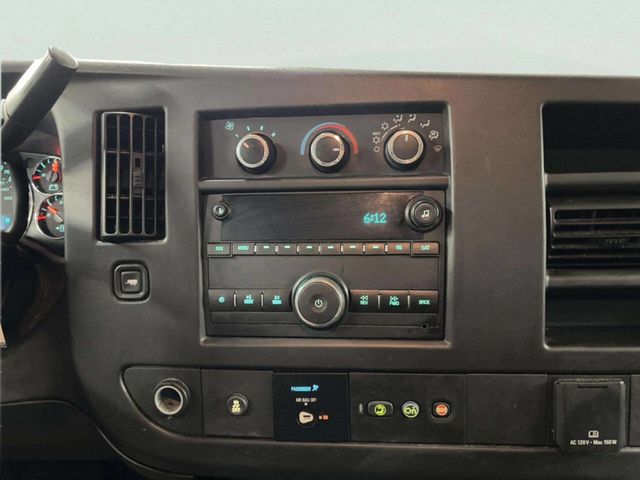 2019 Chevrolet Express Cargo Van RWD 2500 155" - 22951164 - 19