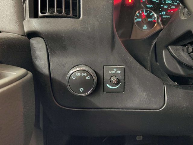 2019 Chevrolet Express Cargo Van RWD 2500 155" - 22951164 - 24