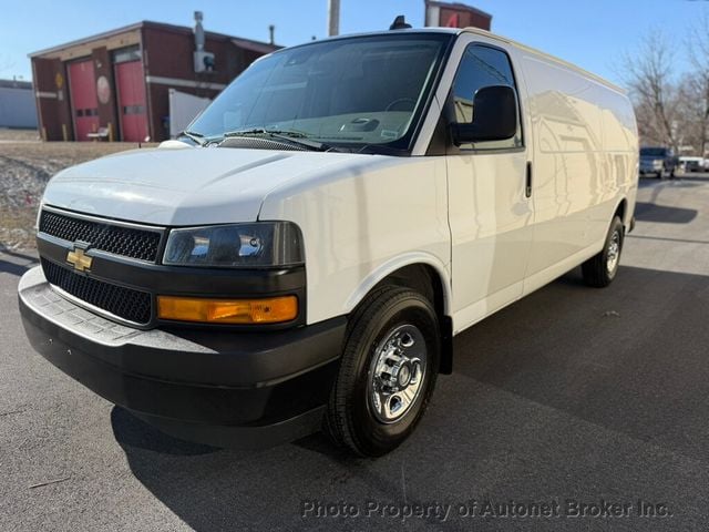 2019 Chevrolet Express Cargo Van RWD 3500 155" - 22974965 - 0