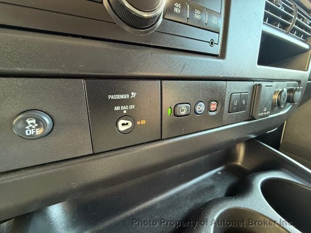 2019 Chevrolet Express Cargo Van RWD 3500 155" - 22974965 - 15