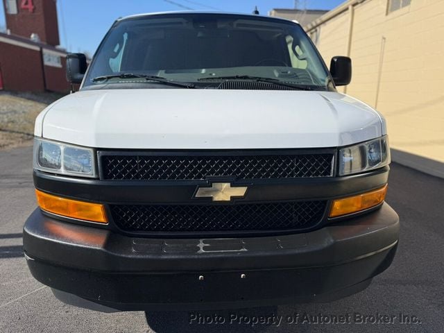 2019 Chevrolet Express Cargo Van RWD 3500 155" - 22974965 - 1