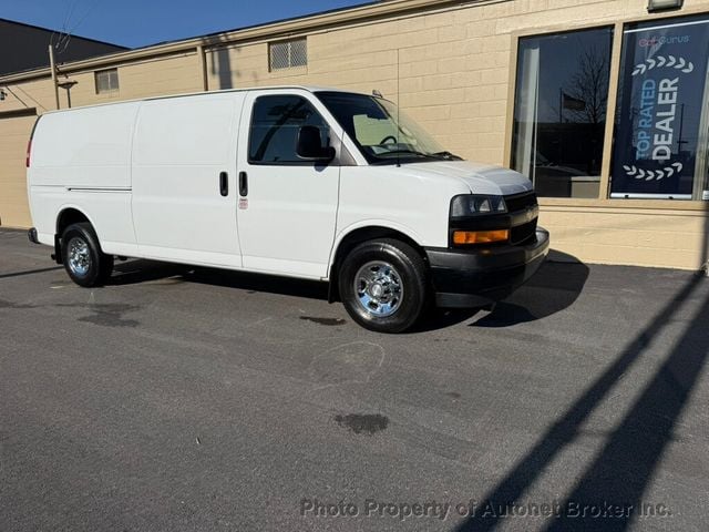 2019 Chevrolet Express Cargo Van RWD 3500 155" - 22974965 - 30
