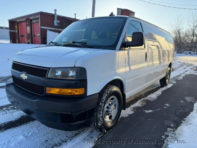 2019 Chevrolet Express Cargo Van RWD 3500 155" - 22976795 - 0