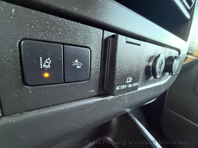 2019 Chevrolet Express Cargo Van RWD 3500 155" - 22976795 - 24