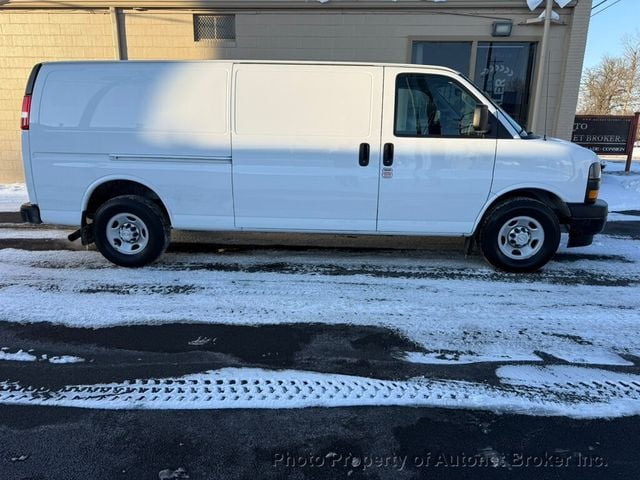 2019 Chevrolet Express Cargo Van RWD 3500 155" - 22976795 - 5