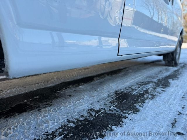 2019 Chevrolet Express Cargo Van RWD 3500 155" - 22976795 - 7