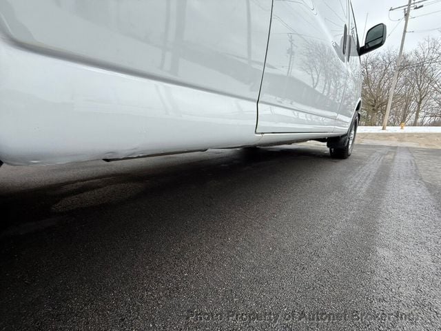 2019 Chevrolet Express Cargo Van RWD 3500 155" - 22979690 - 9