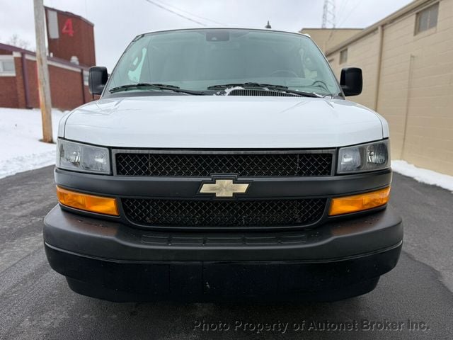 2019 Chevrolet Express Cargo Van RWD 3500 155" - 22979690 - 2