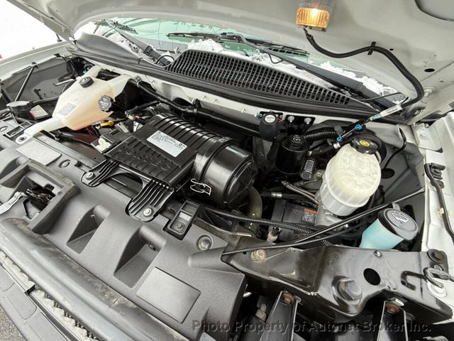 2019 Chevrolet Express Cargo Van RWD 3500 155" - 22979690 - 29