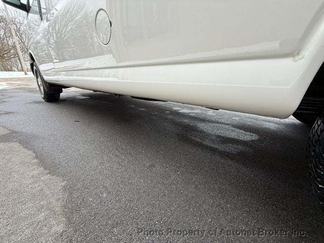 2019 Chevrolet Express Cargo Van RWD 3500 155" - 22979690 - 8
