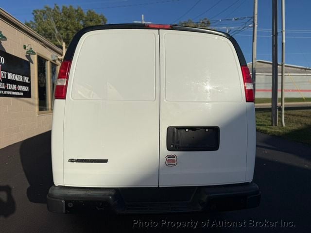 2019 Chevrolet Express Cargo Van RWD 3500 Extended-1 Owner-Corporate Owned - 23098138 - 4