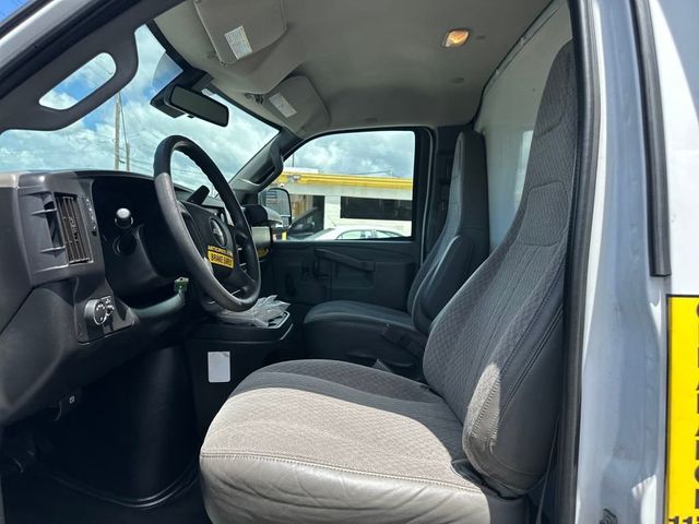2019 Chevrolet Express Commercial Cutaway 3500 Van 139" - 22906779 - 12