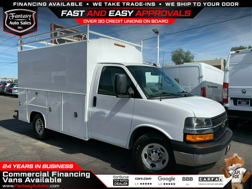 2019 Chevrolet Express Commercial Cutaway 3500 Van 139" - 22984704 | Video 1