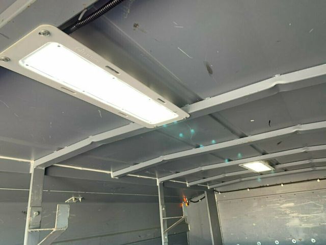 2019 Chevrolet Express Commercial Cutaway 3500 Van 139" - 22984704 - 9