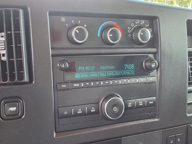 2019 Chevrolet Express Commercial Cutaway 3500 Van 139" - 22942316 - 10