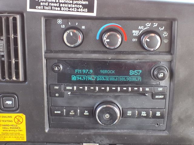 2019 Chevrolet Express Commercial Cutaway 3500 Van 159" - 22984695 - 19