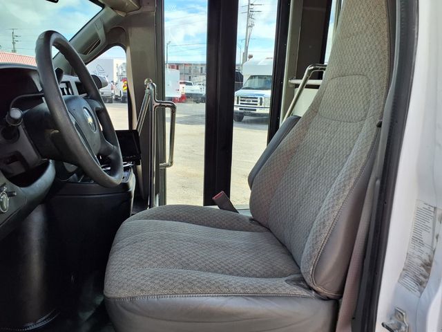 2019 Chevrolet Express Commercial Cutaway 3500 Van 159" - 22984695 - 22