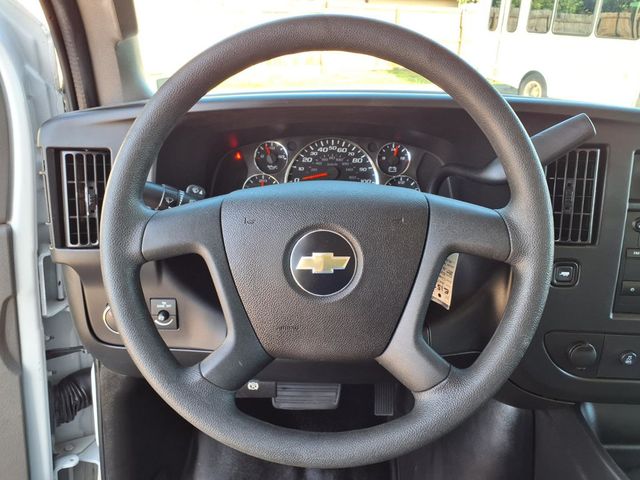 2019 Chevrolet Express Commercial Cutaway 3500 Van 177" - 23090833 - 29