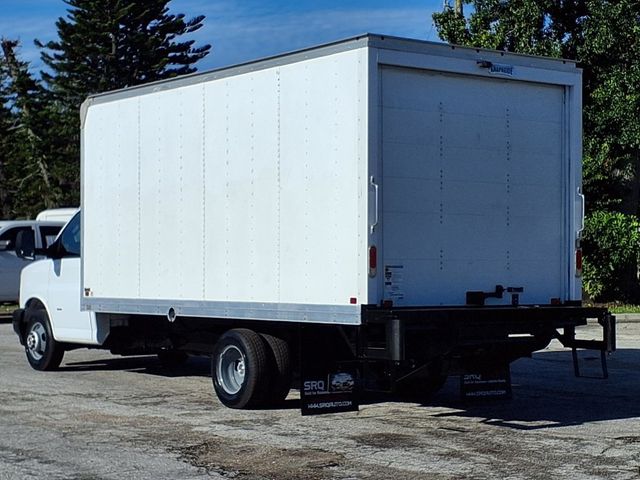 2019 Chevrolet Express Commercial Cutaway 3500 Van 177" - 23090833 - 4