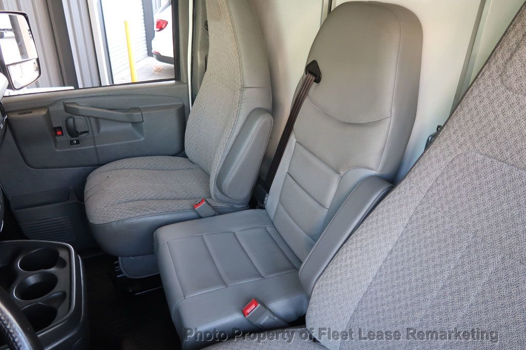 2019 Chevrolet Express Commercial Cutaway Express 3500 12' Hi Cube DRW - 23018151 - 11