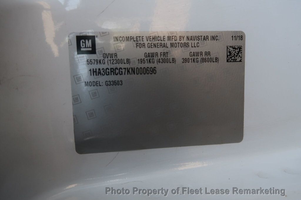 2019 Chevrolet Express Commercial Cutaway Express 3500 12' Hi Cube DRW - 23018151 - 14