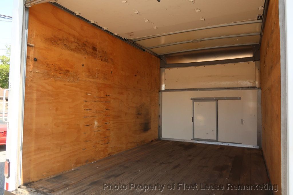 2019 Chevrolet Express Commercial Cutaway Express 3500 12' Hi Cube DRW - 23018151 - 17