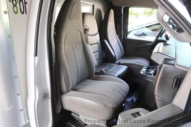 2019 Chevrolet Express Commercial Cutaway Express 3500 12' Hi Cube DRW - 23018151 - 19