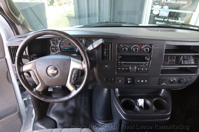 2019 Chevrolet Express Commercial Cutaway Express 3500 12' Hi Cube DRW - 23018151 - 22