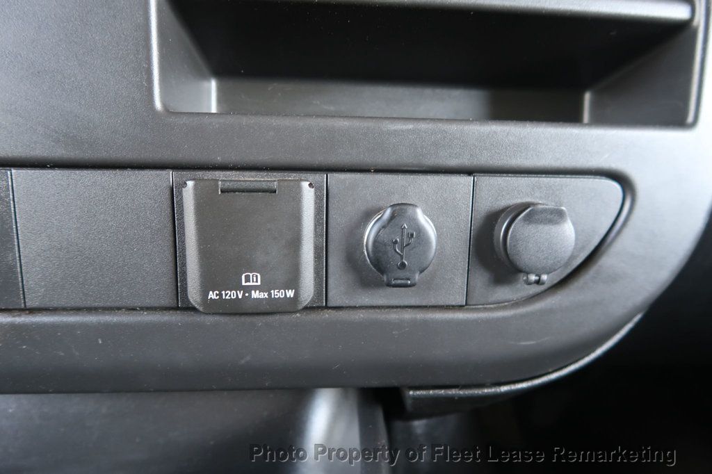 2019 Chevrolet Express Commercial Cutaway Express 3500 12' Hi Cube DRW - 23018151 - 27