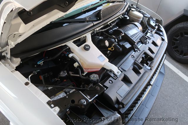 2019 Chevrolet Express Commercial Cutaway Express 3500 12' Hi Cube DRW - 23018151 - 34