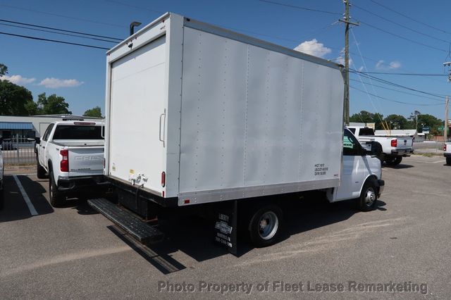 2019 Chevrolet Express Commercial Cutaway Express 3500 12' Hi Cube DRW - 23018151 - 4