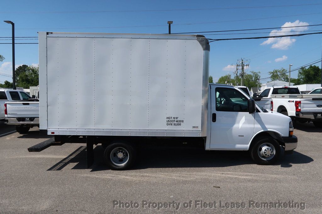 2019 Chevrolet Express Commercial Cutaway Express 3500 12' Hi Cube DRW - 23018151 - 5