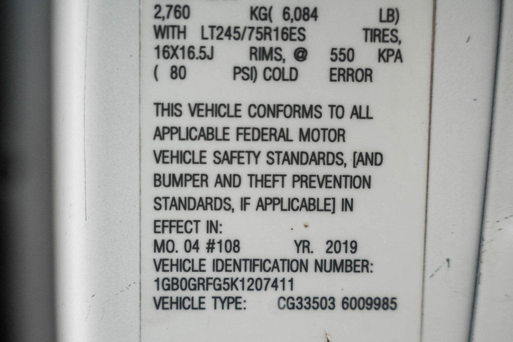 2019 Chevrolet Express Commercial Cutaway EXPRESS 3500 CUTAWAY * 6.0 V8 * READING KUV * 1 OWNER - 22504683 - 26