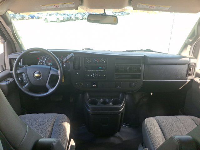 2019 Chevrolet Express Cutaway Work Van - 23096037 - 12