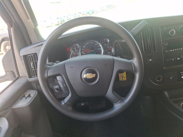 2019 Chevrolet Express Cutaway Work Van - 23096037 - 13