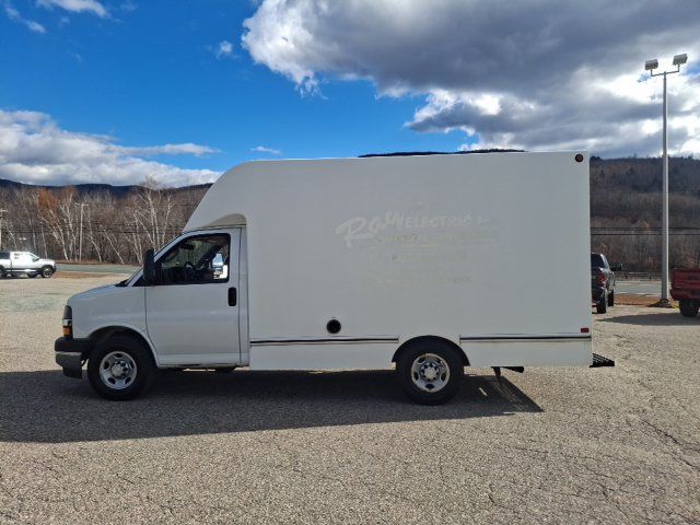 2019 Chevrolet Express Cutaway Work Van - 23096037 - 3