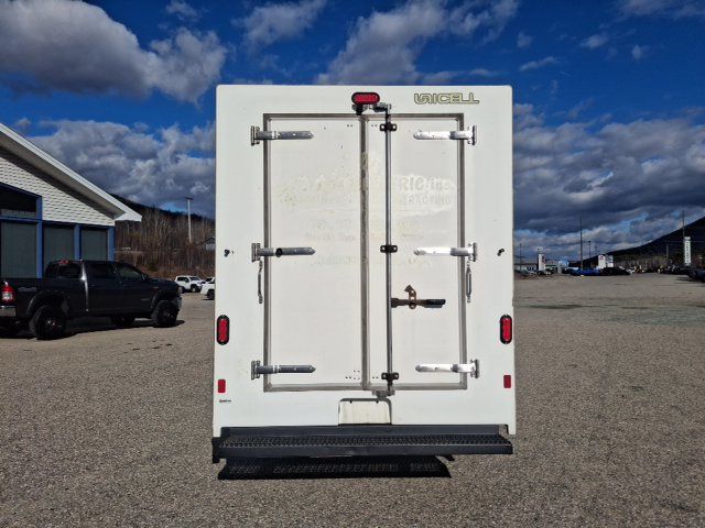 2019 Chevrolet Express Cutaway Work Van - 23096037 - 5