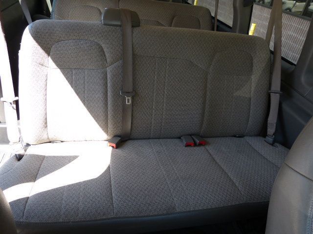 2019 Chevrolet Express Passenger 6.0L V8 GAS*3500*LT*155" WB*15 PASSENGER*HARD TO FIND!! - 23000339 - 18