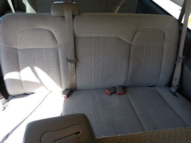 2019 Chevrolet Express Passenger 6.0L V8 GAS*3500*LT*155" WB*15 PASSENGER*HARD TO FIND!! - 23000339 - 19