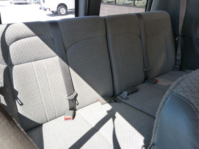 2019 Chevrolet Express Passenger 6.0L V8 GAS*3500*LT*155" WB*15 PASSENGER*HARD TO FIND!! - 23000339 - 23