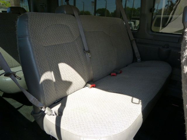 2019 Chevrolet Express Passenger 6.0L V8 GAS*3500*LT*155" WB*15 PASSENGER*HARD TO FIND!! - 23000339 - 25