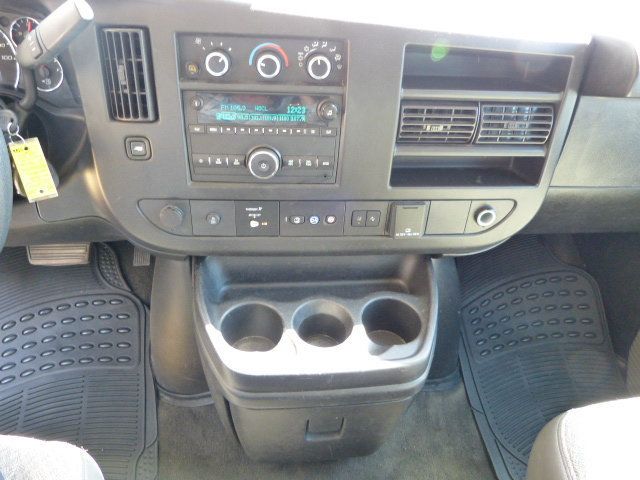 2019 Chevrolet Express Passenger 6.0L V8 GAS*3500*LT*155" WB*15 PASSENGER*HARD TO FIND!! - 23000339 - 33