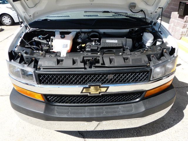 2019 Chevrolet Express Passenger 6.0L V8 GAS*3500*LT*155" WB*15 PASSENGER*HARD TO FIND!! - 23000339 - 8